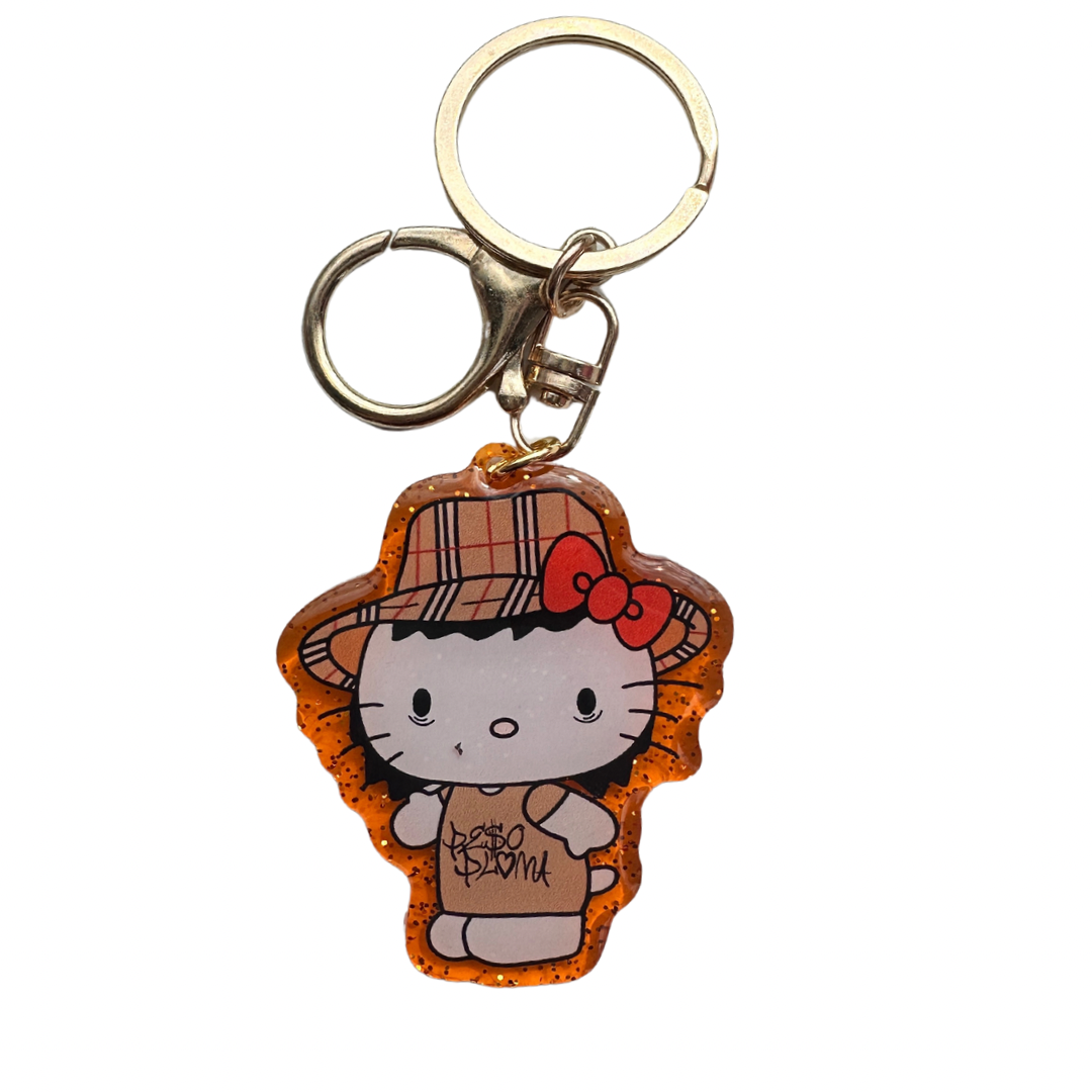Kitty Pluma Keychain